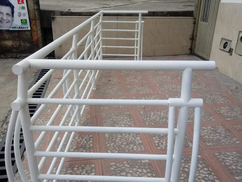 INDUMETALICAS J S.A.S.