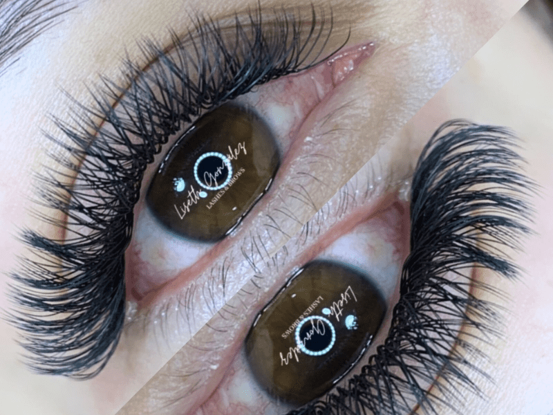 Liseth González Lashes & Brows